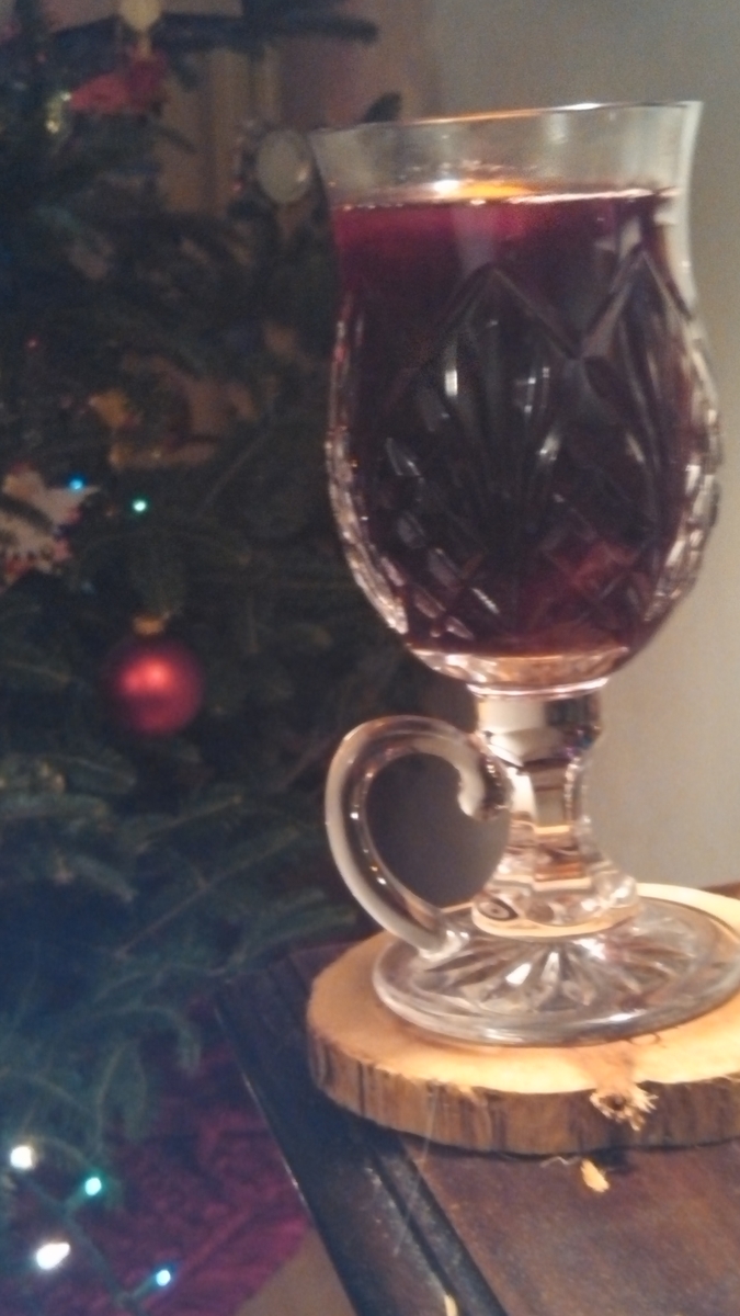 Hot Mulled Wine