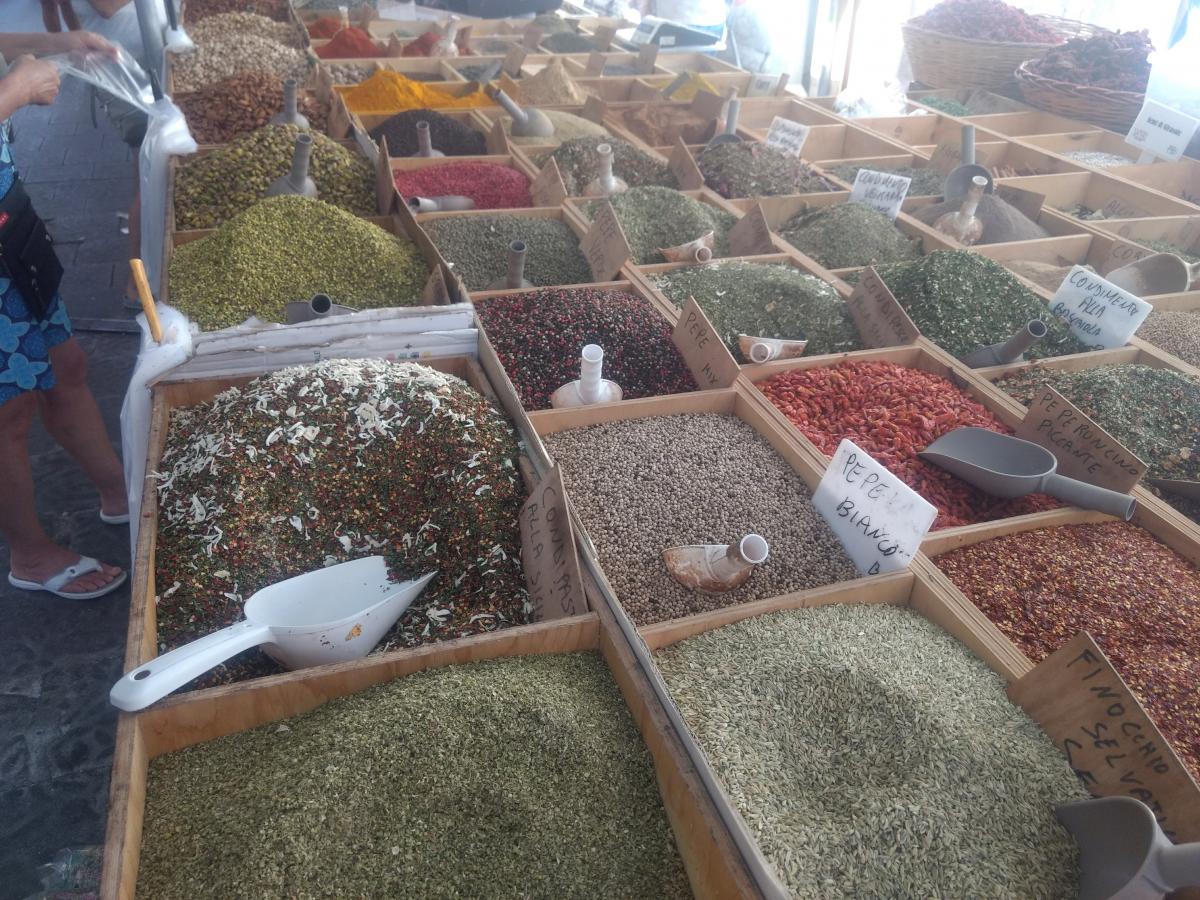 Spices at the Siracusa market