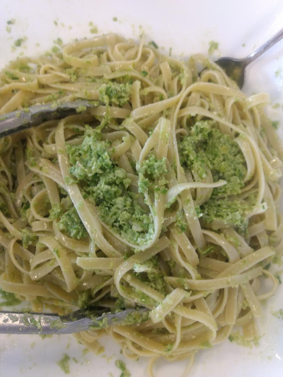 garlic scape pesto