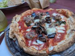 "Neapolitan Pizza"