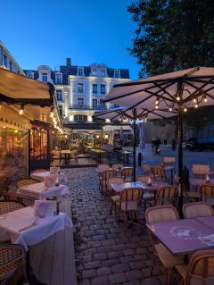 "Evening dining in Saint-Malo"